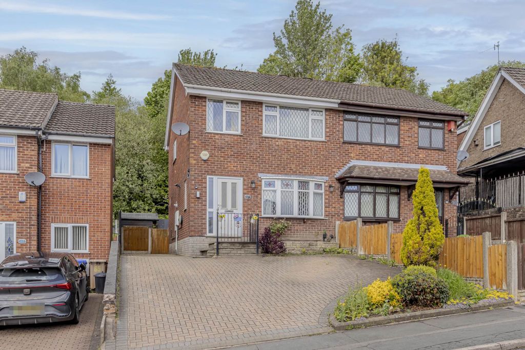 Property photo 1 of 19
