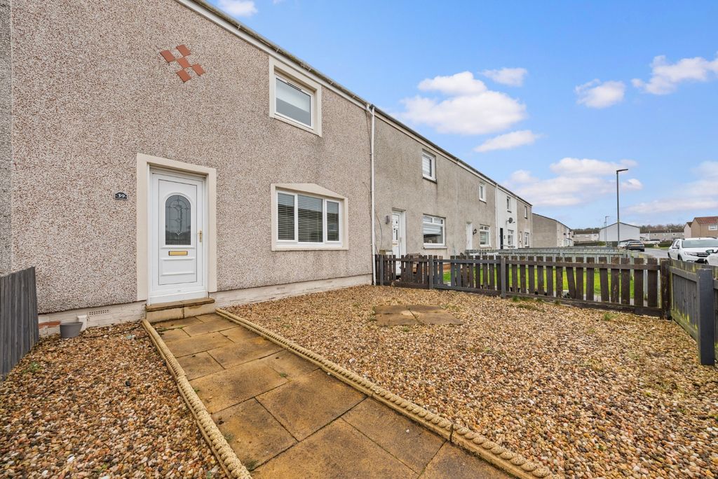 Property photo 2 of 16