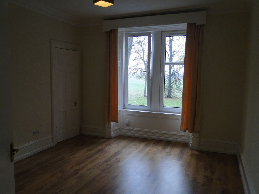 Property photo 3 of 7 Gallery