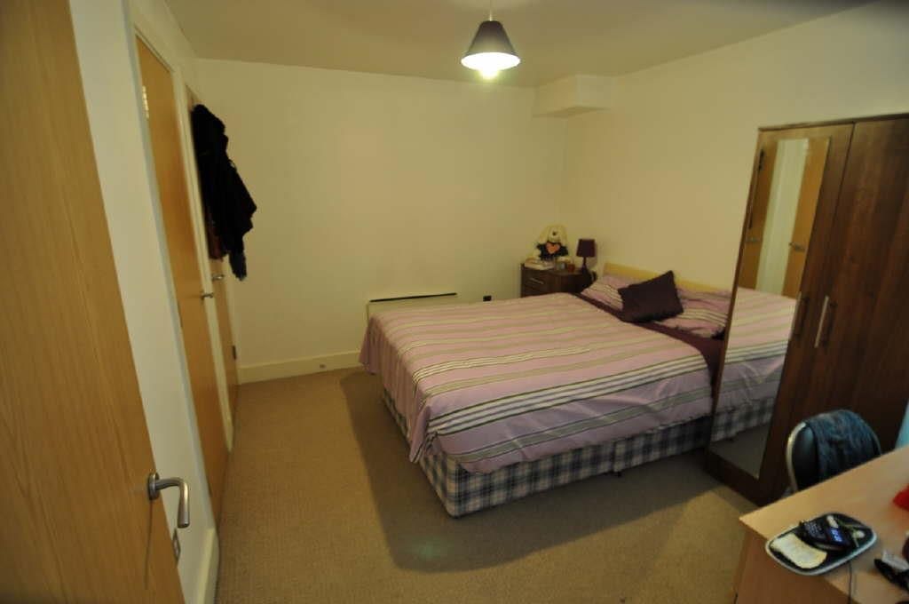 Property photo 3 of 4