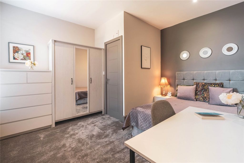 Property photo 1 of 11 Picture No. 01