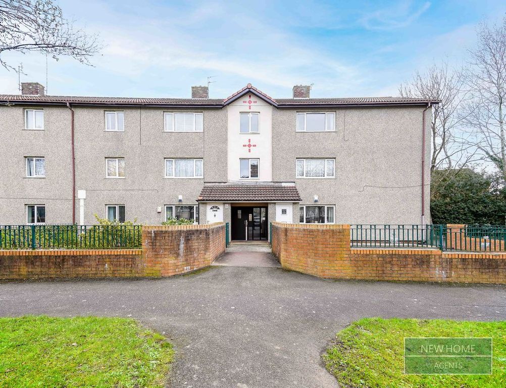 Property photo 1 of 15 Photo 14