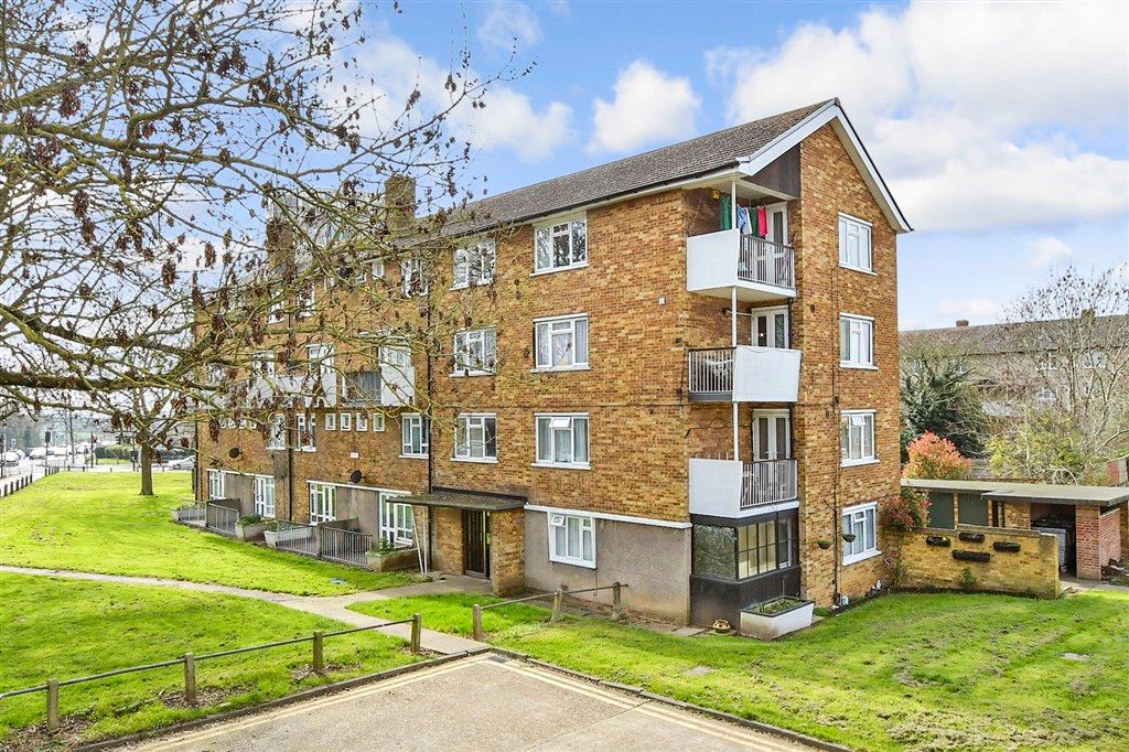 Property photo 1 of 8 External (Web)