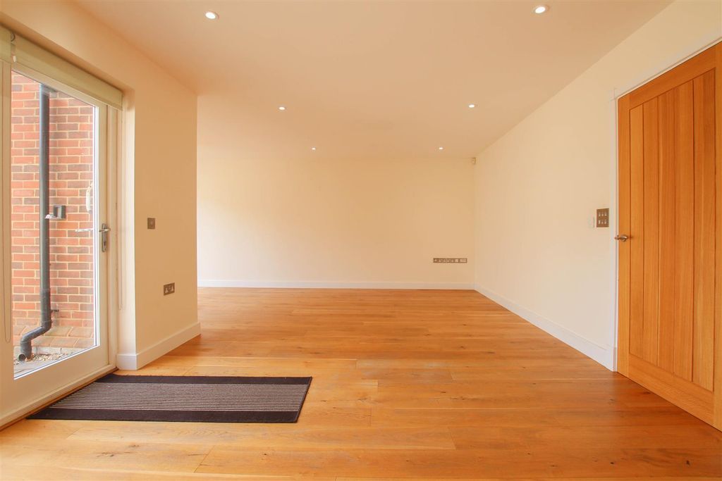 Property photo 3 of 18 Img_6594.Jpg