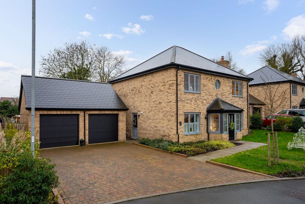 Property photo 1 of 35