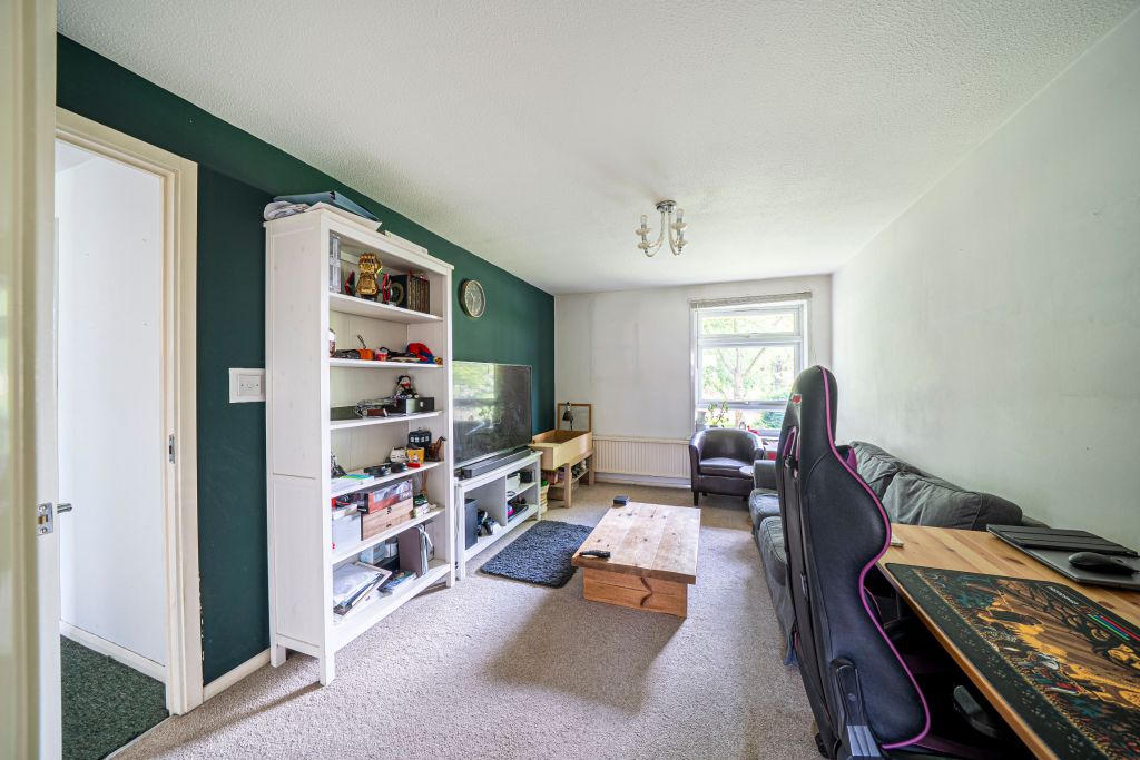 Property photo 3 of 18