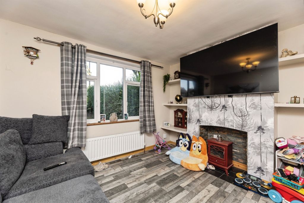 Property photo 2 of 16