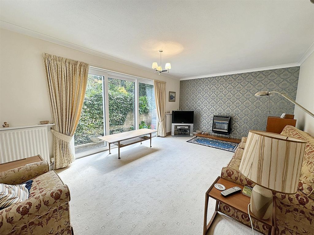 Property photo 2 of 13 Img_1555.Jpg