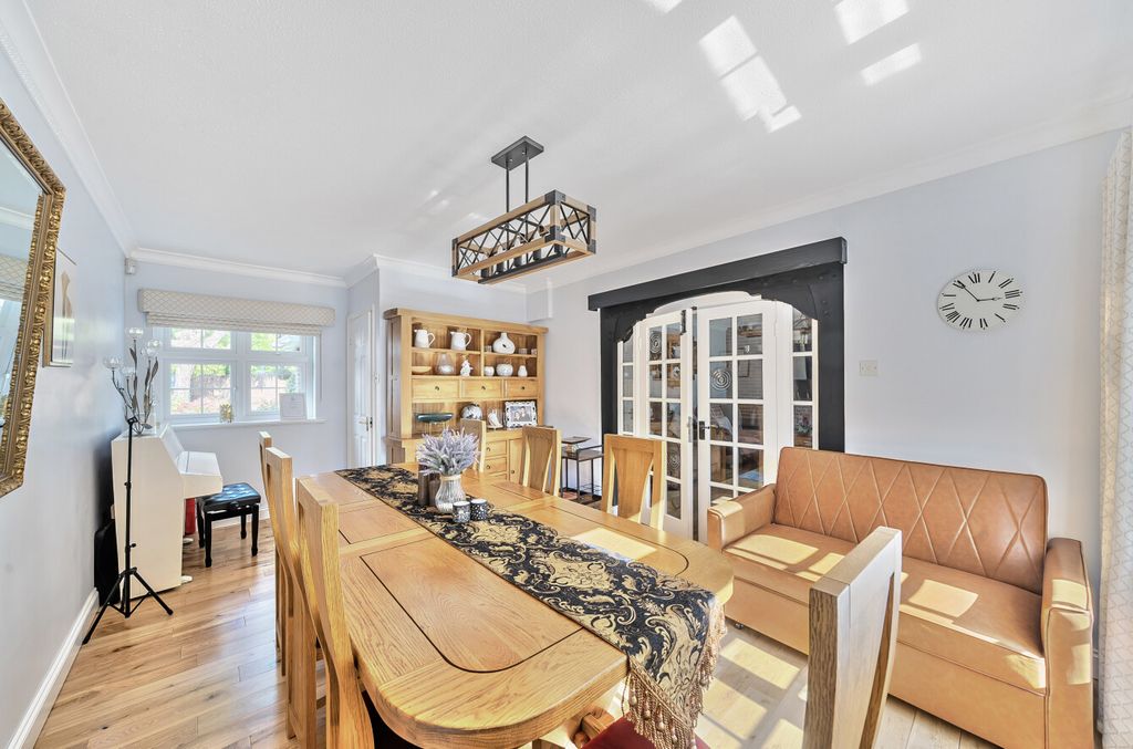 Property photo 3 of 12 18-68237B0Bb0840-...