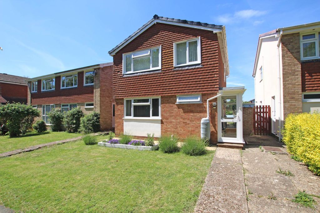 Property photo 1 of 21