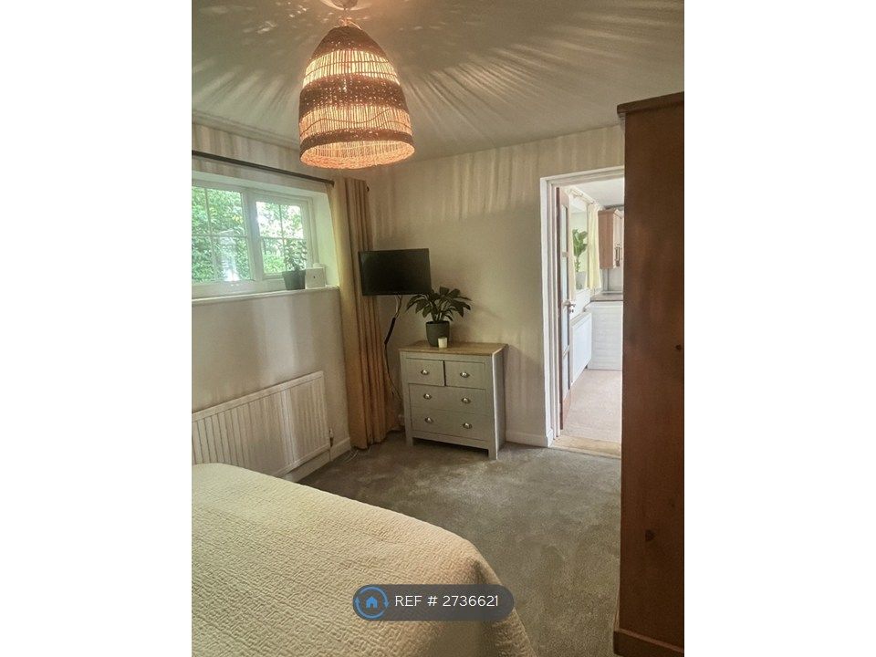 Property photo 3 of 23 Bedroom