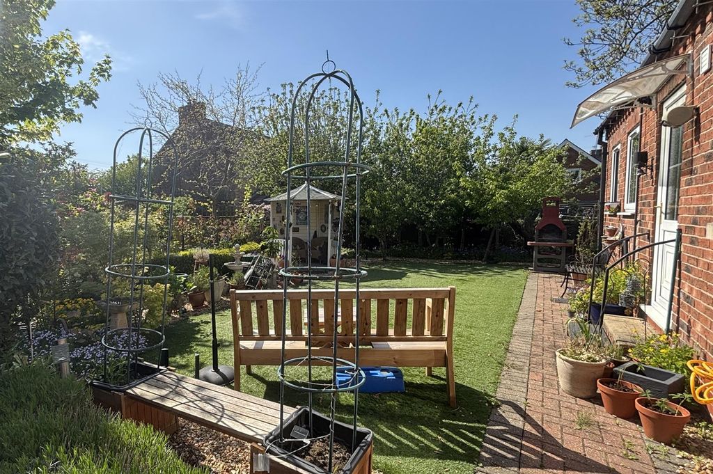 Additional image 23 of 4 bed detached house for saleMill House Lane, Goole DN14