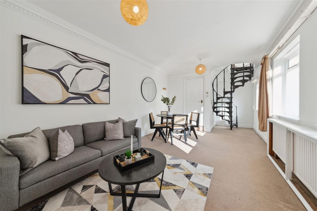 Property photo 1 of 8 Reception Room