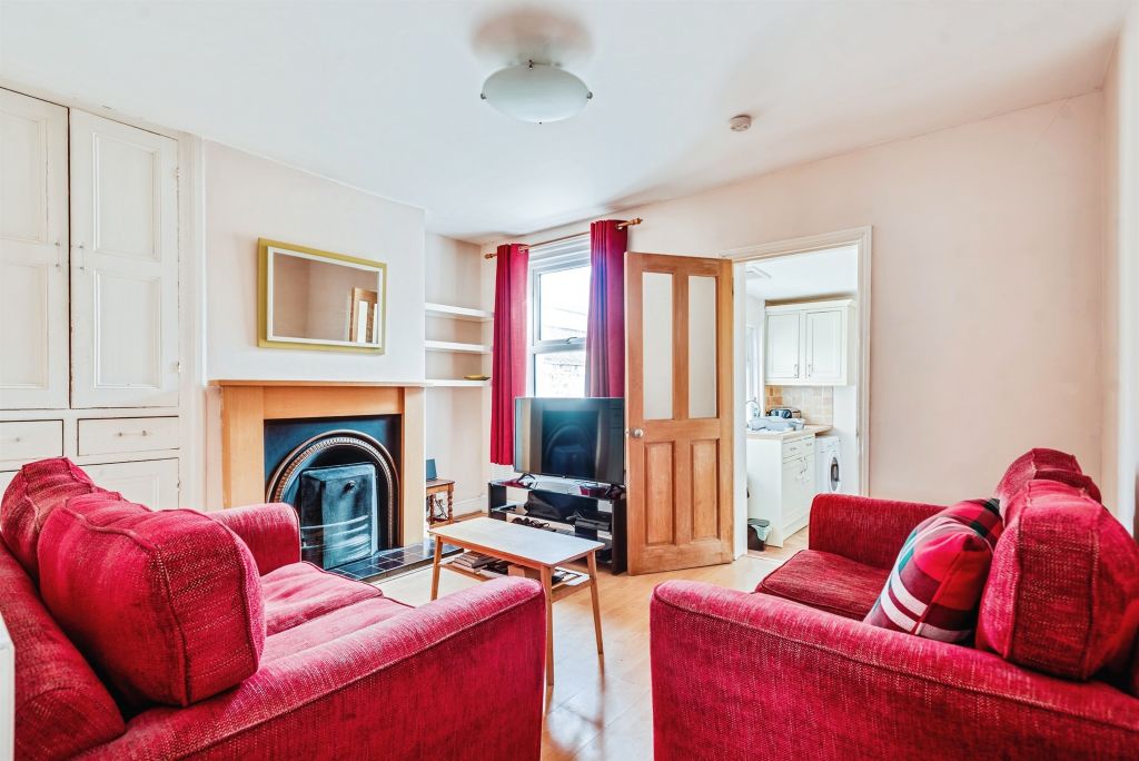 Property photo 3 of 13