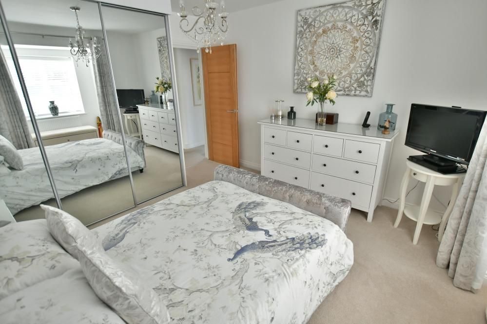 Property photo 3 of 23 Agents Notes