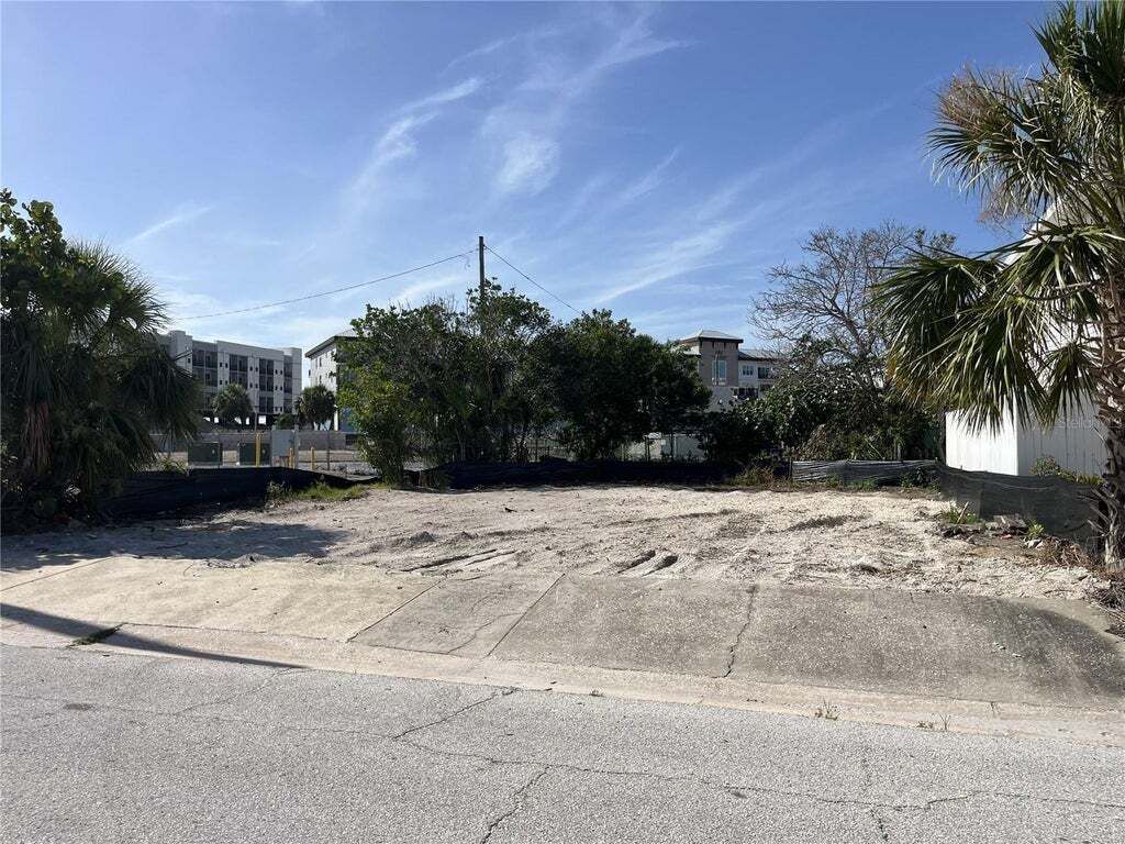 Property photo 1 of 4