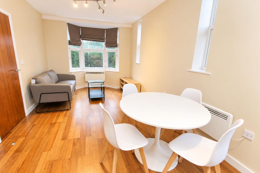 Property photo 1 of 11 Bright Living Room With Dining Area And Bay Window...