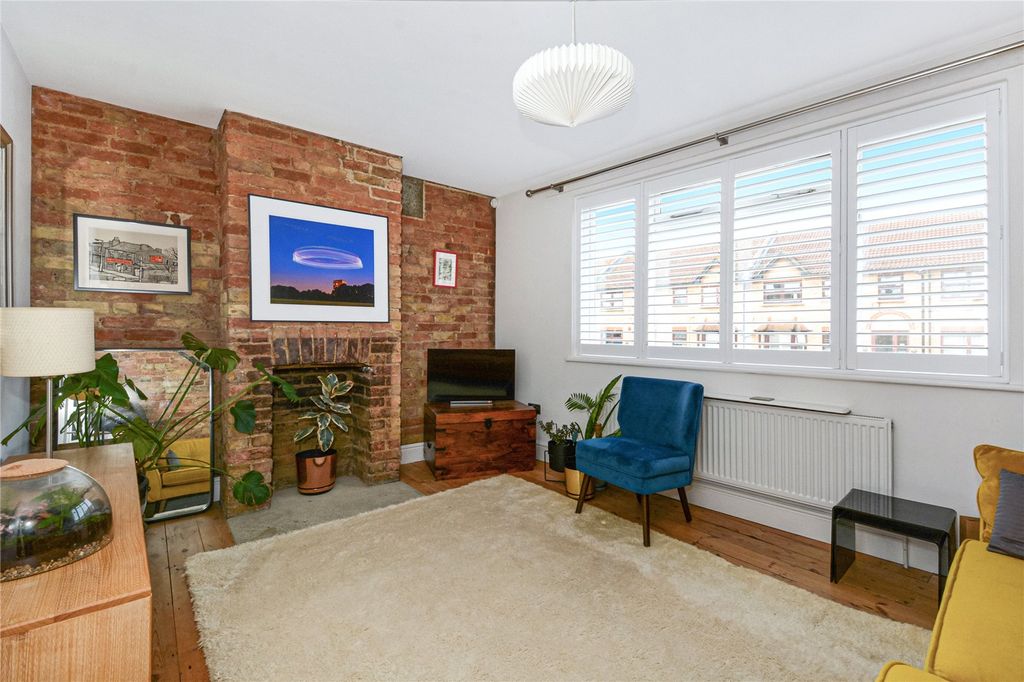 Property photo 1 of 15 Picture No. 17