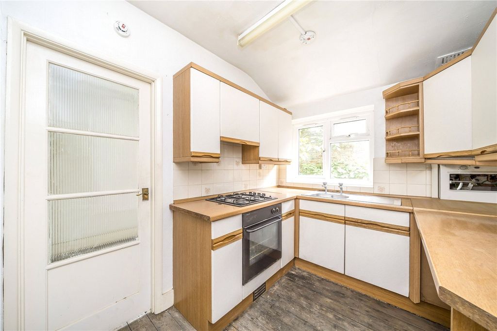 Property photo 3 of 6 Picture No. 07