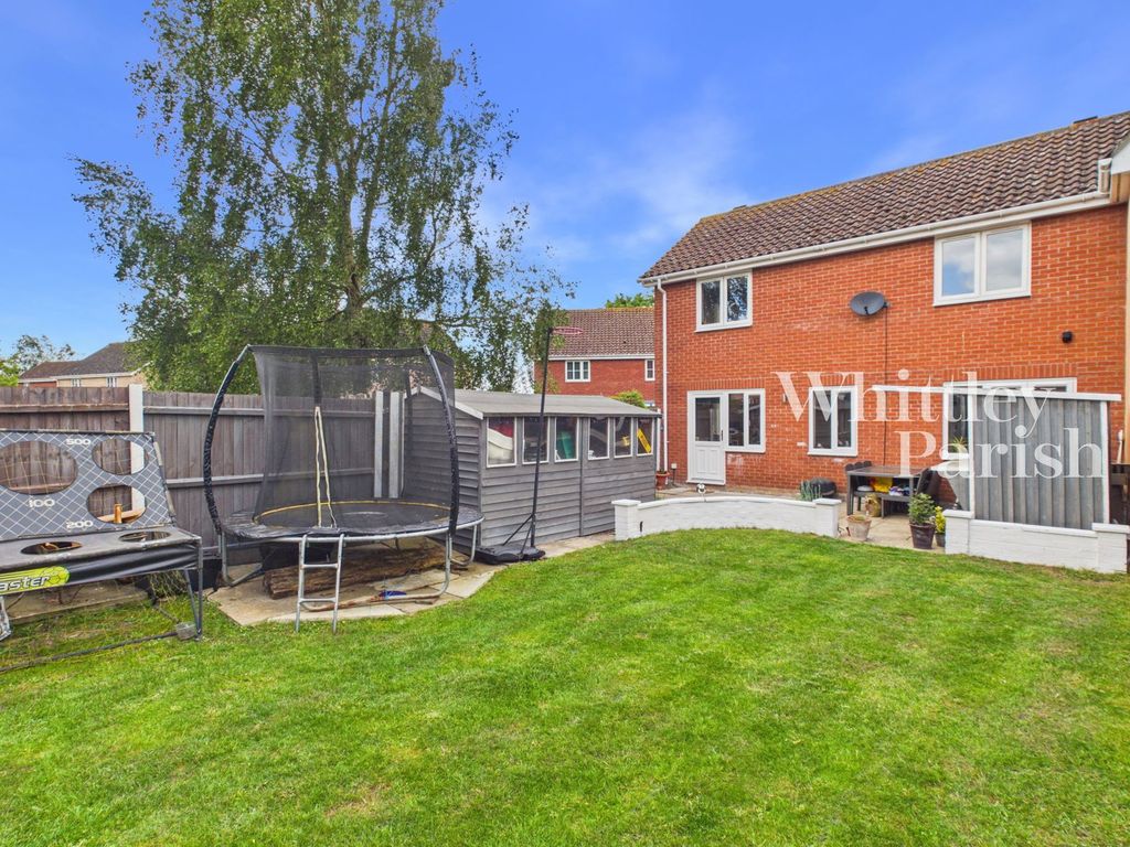 Property photo 2 of 13