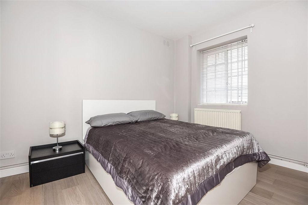 Property photo 3 of 4 Picture No. 03