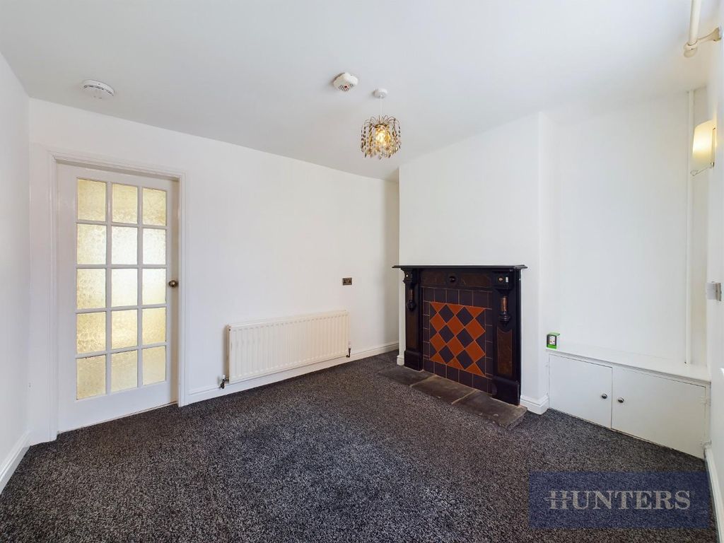 Property photo 2 of 12 Cam03407G0-Pr0283-Still013.Jpg