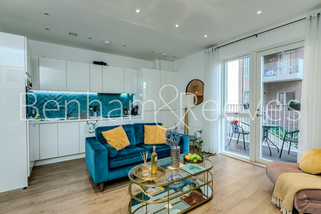 Property photo 1 of 19