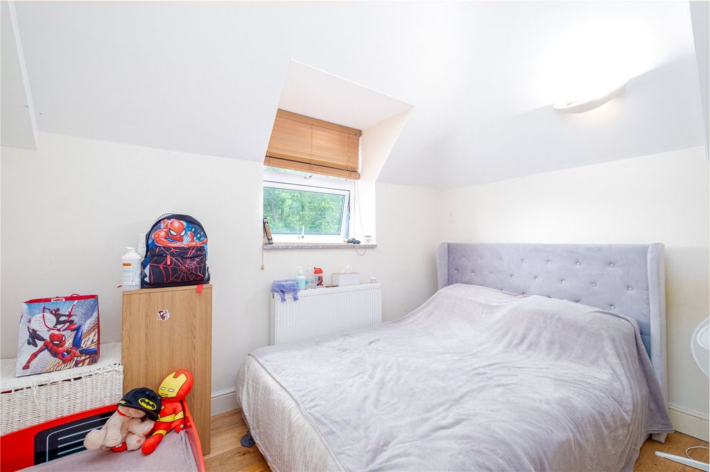 Property photo 1 of 6 Picture No. 05