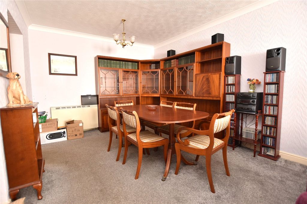 Property photo 3 of 12 Picture No. 04