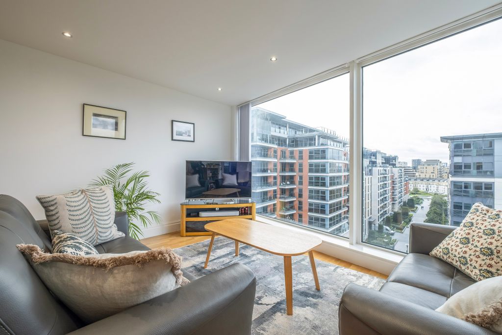 Property photo 1 of 16 1