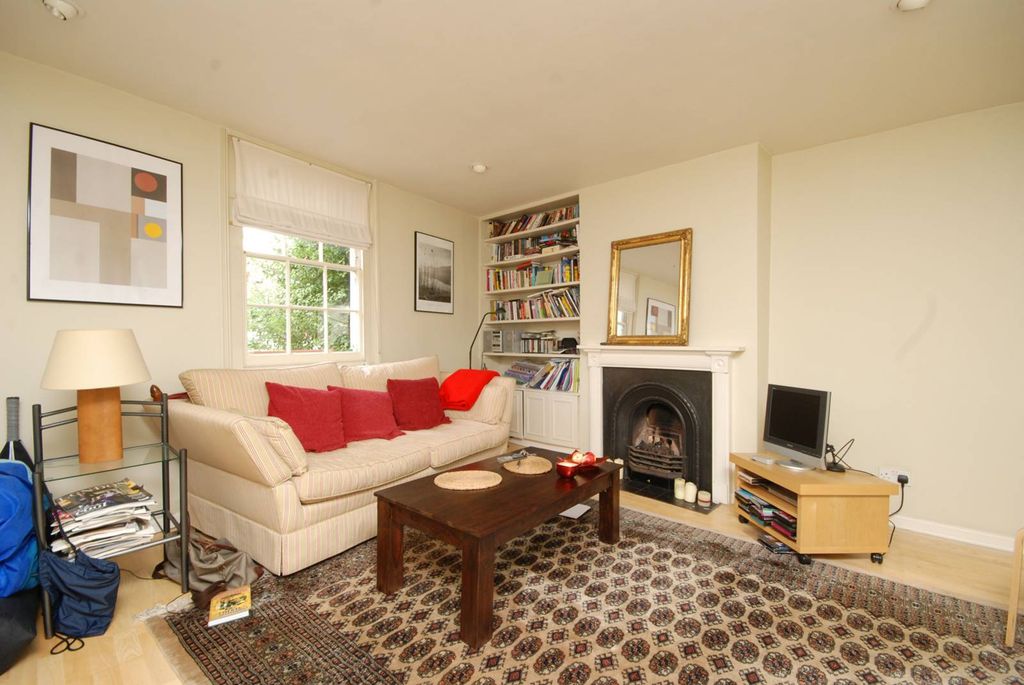 Property photo 2 of 5