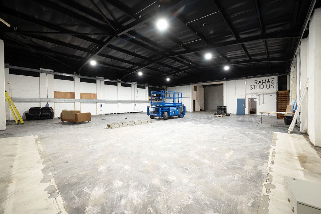 Property photo 1 of 9 W (9).Jpg