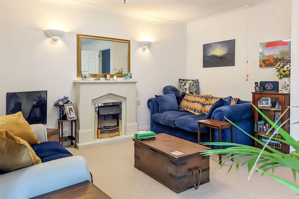 Property photo 3 of 19 Picture No. 07