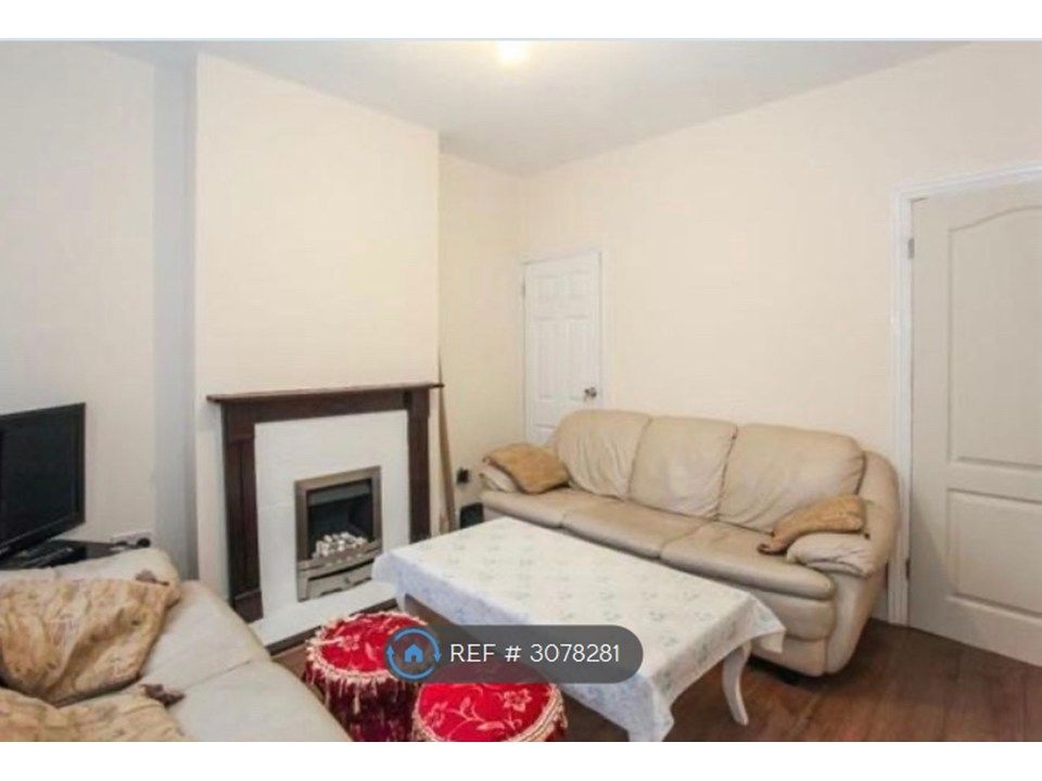 Property photo 3 of 8