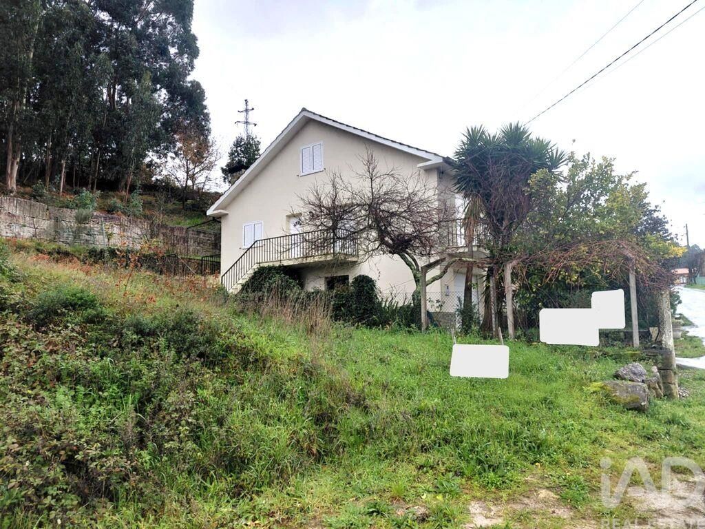 Property photo 2 of 34