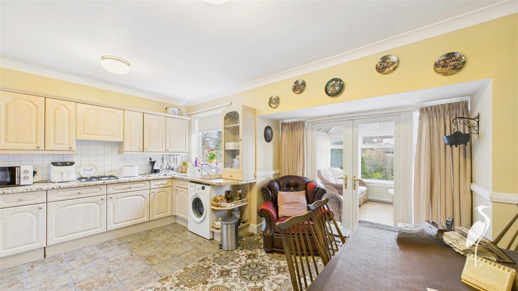 Property photo 3 of 14 Kitchen/Diner