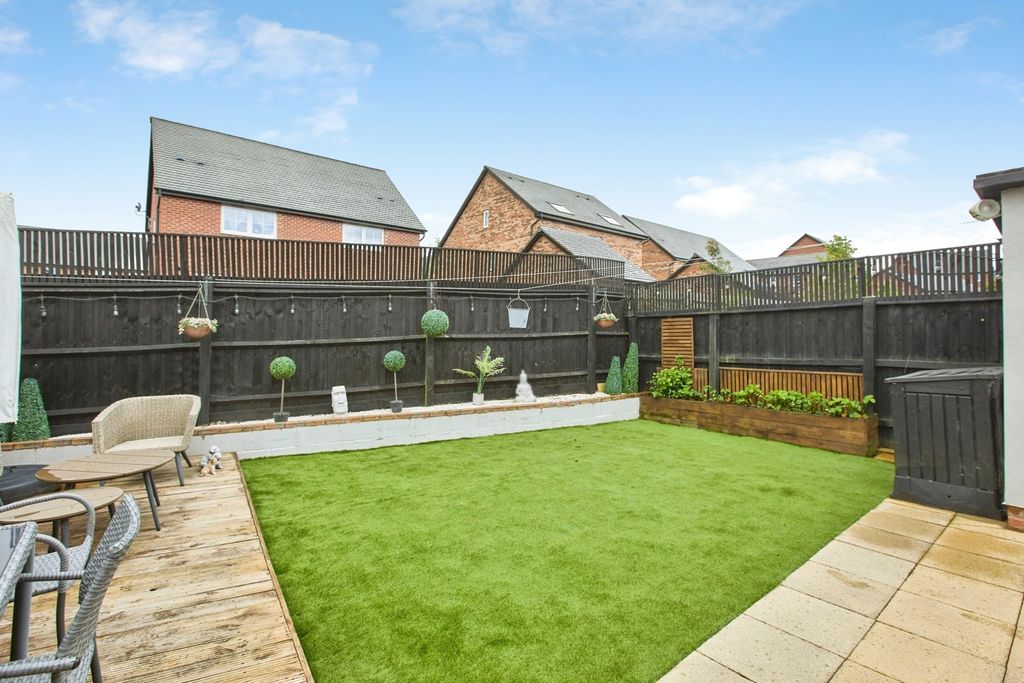 Property photo 2 of 23 Pbox-Img.Jpg