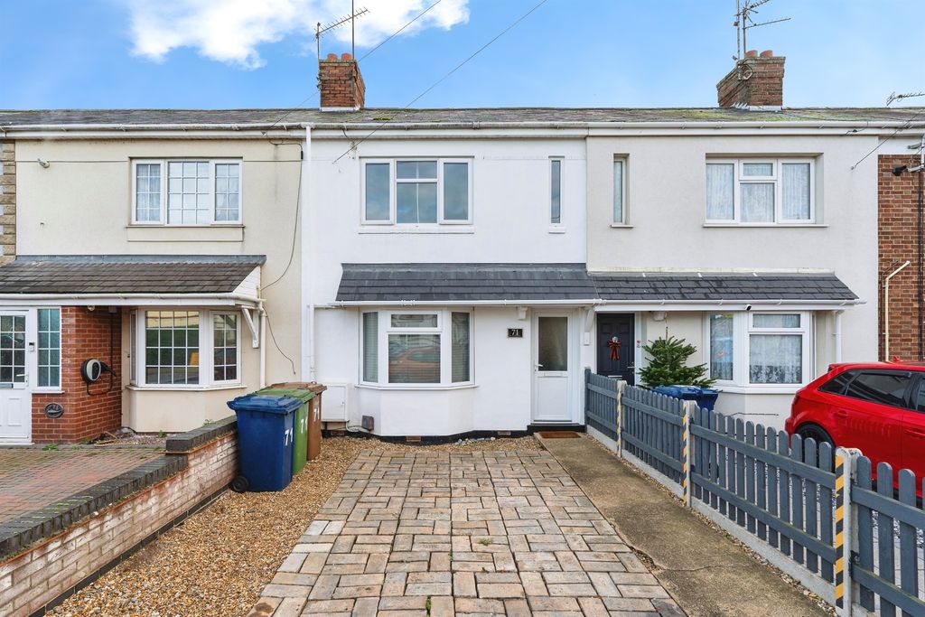 Property photo 1 of 17