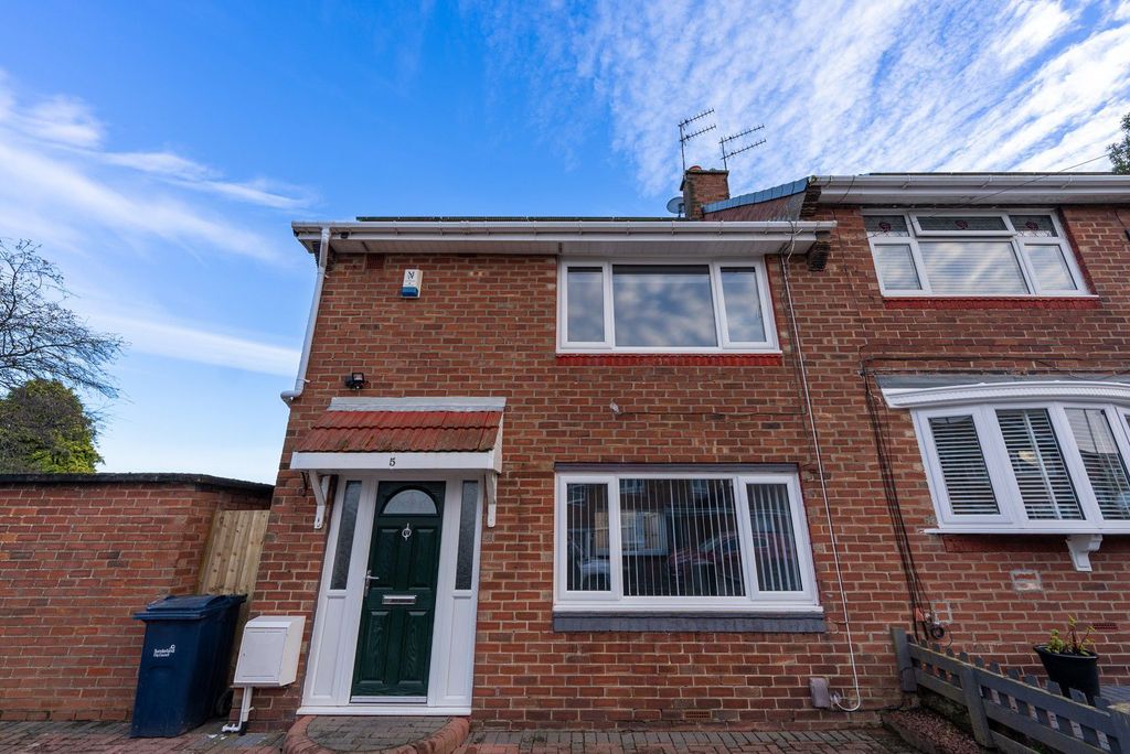 Property photo 3 of 13