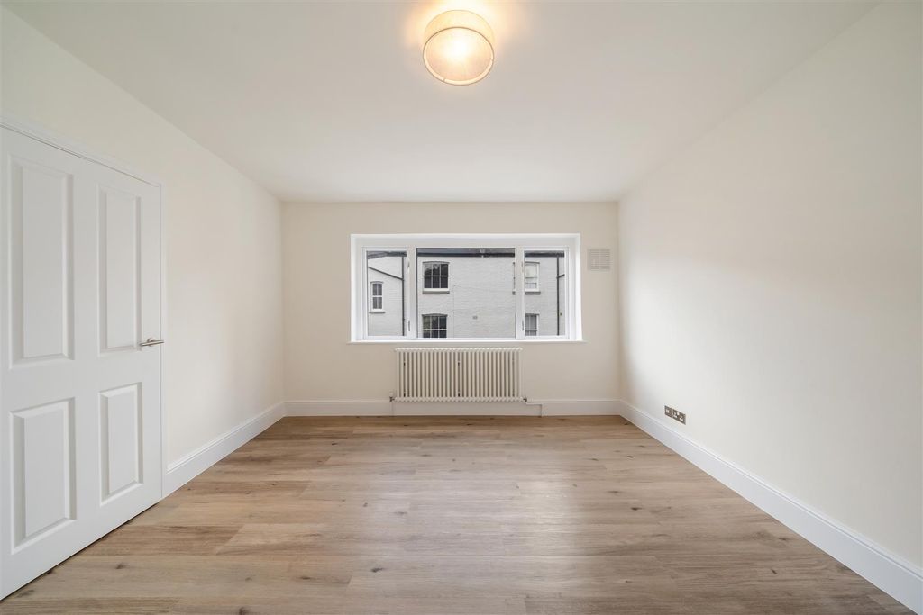 Property photo 3 of 16 Flat 8, Victoria Park Studios E9 6Rf-No Watermark-
