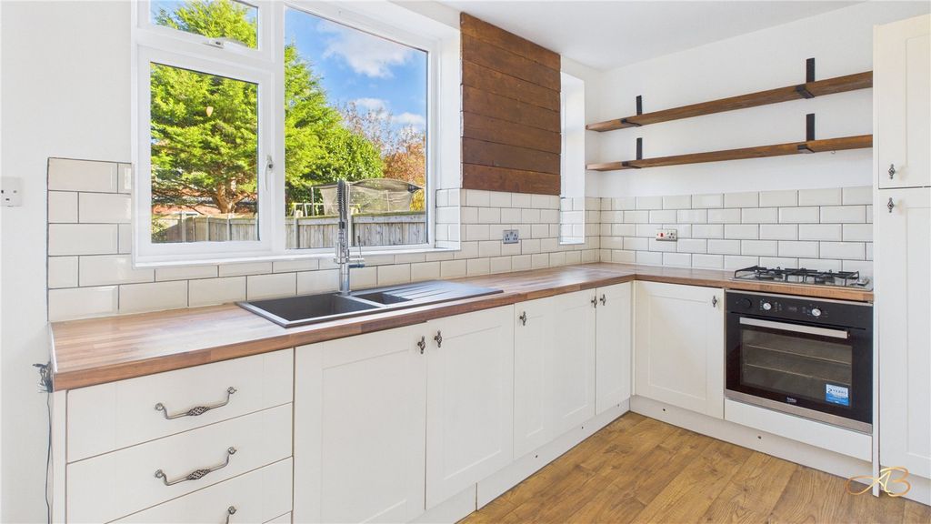 Property photo 3 of 8 Picture No. 08