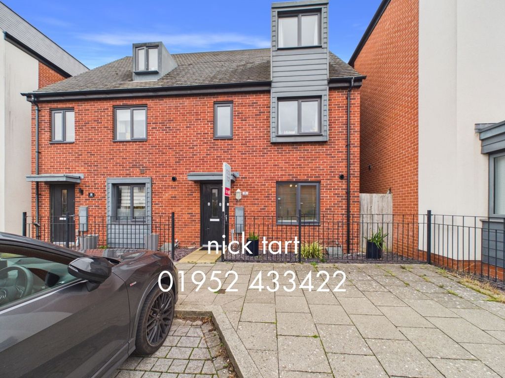 Property photo 1 of 16 Nick Tart 01952 433422 (13)