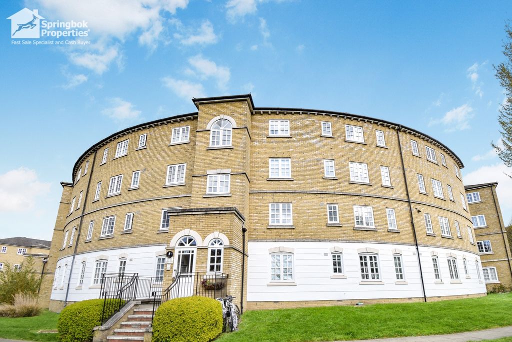 Property photo 1 of 13 Front View