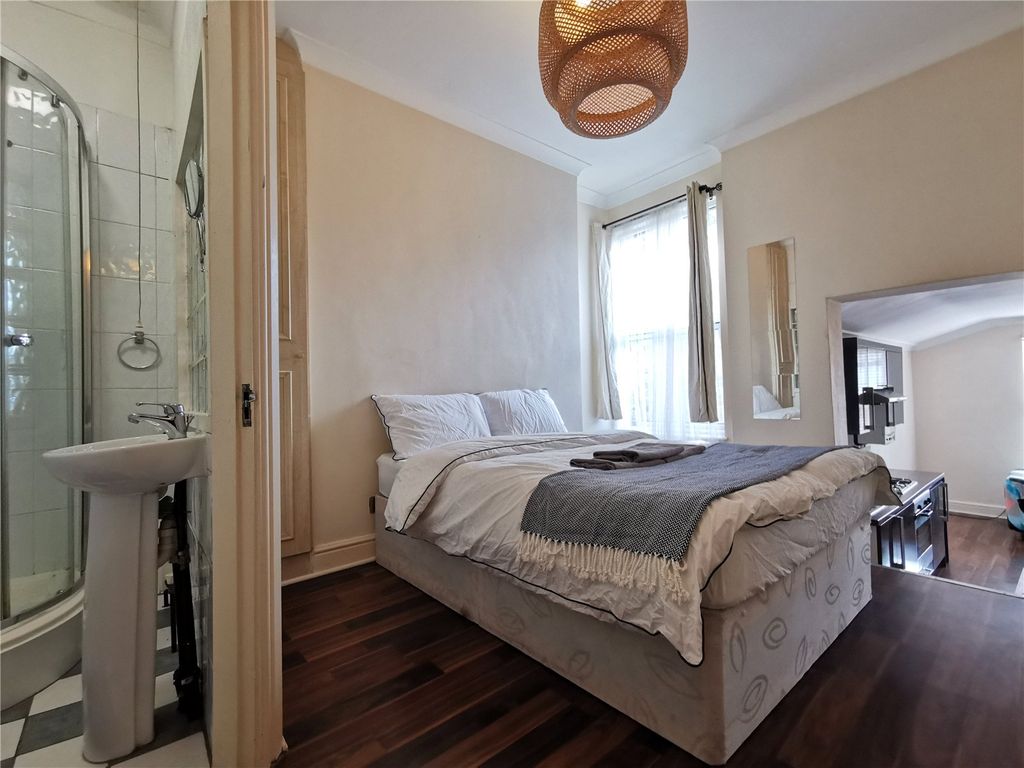 Property photo 2 of 6 Picture No. 07