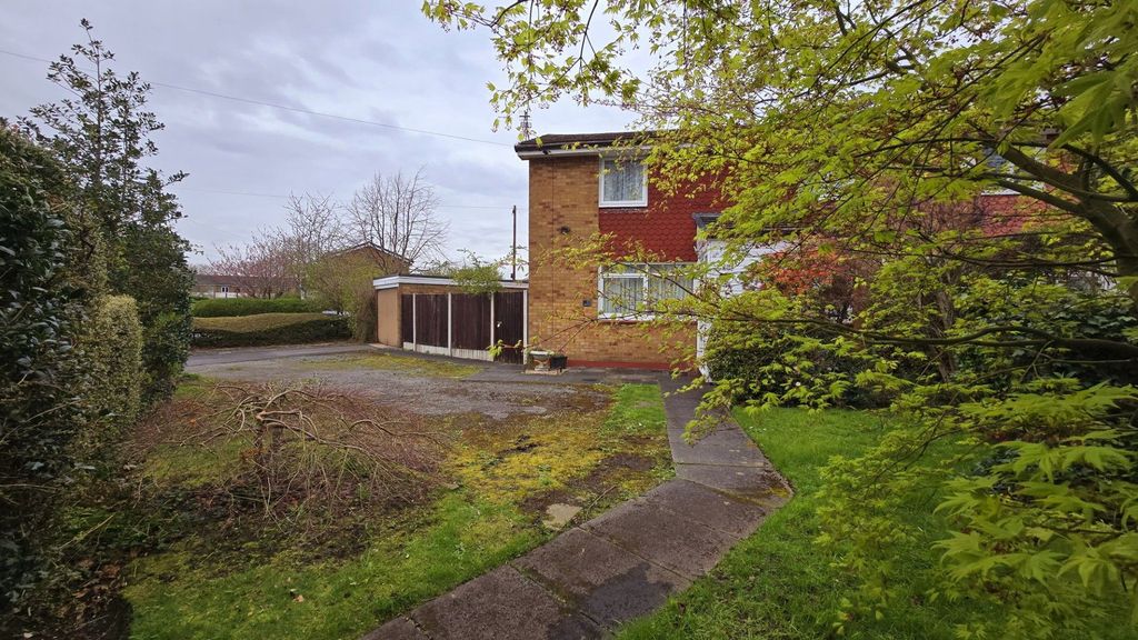 Property photo 2 of 26