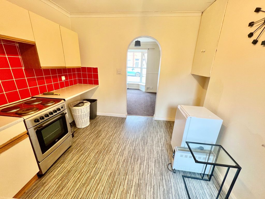 Property photo 3 of 13 Image