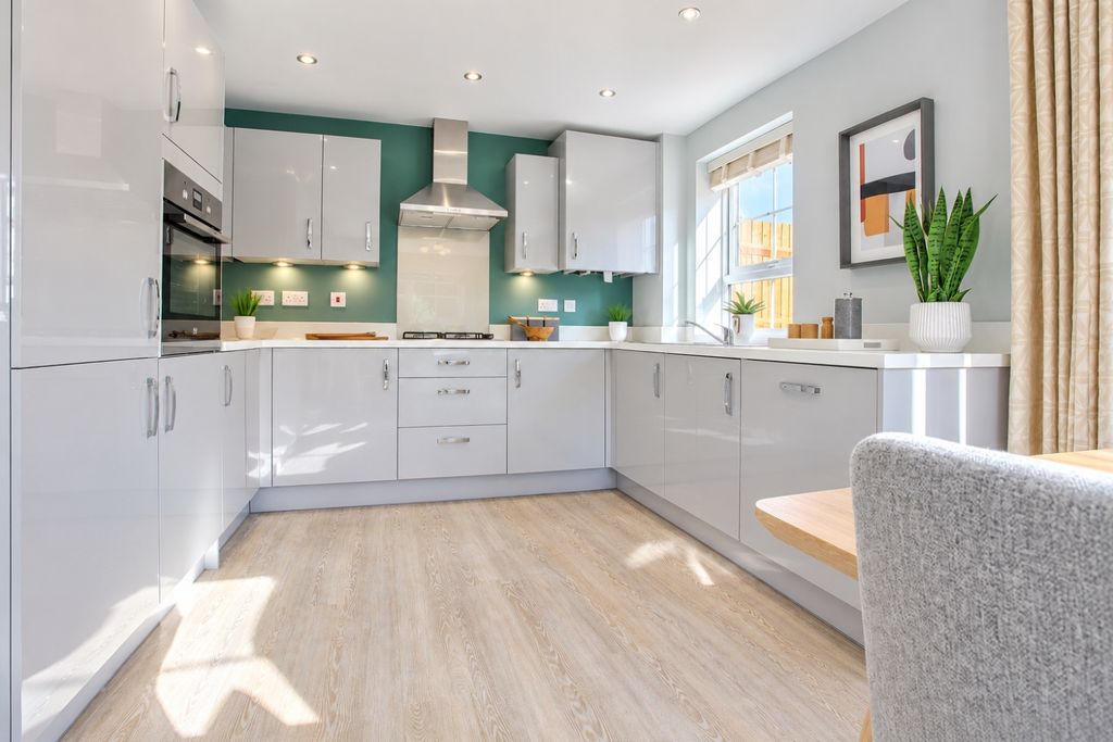 Property photo 2 of 15 Kitchen Diner