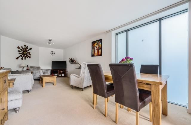 Property photo 2 of 14 Living Room