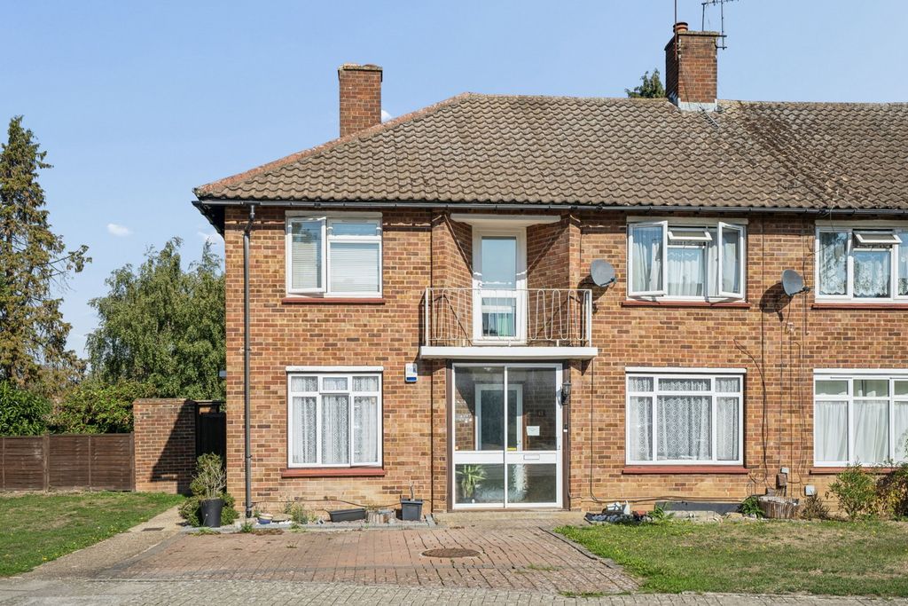 Property photo 1 of 16