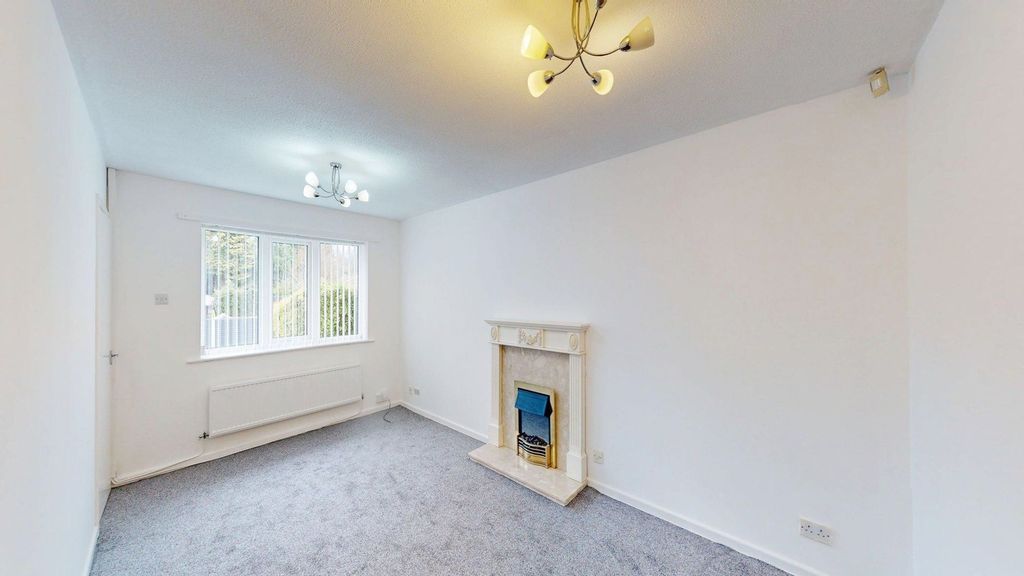 Property photo 2 of 10 Lounge